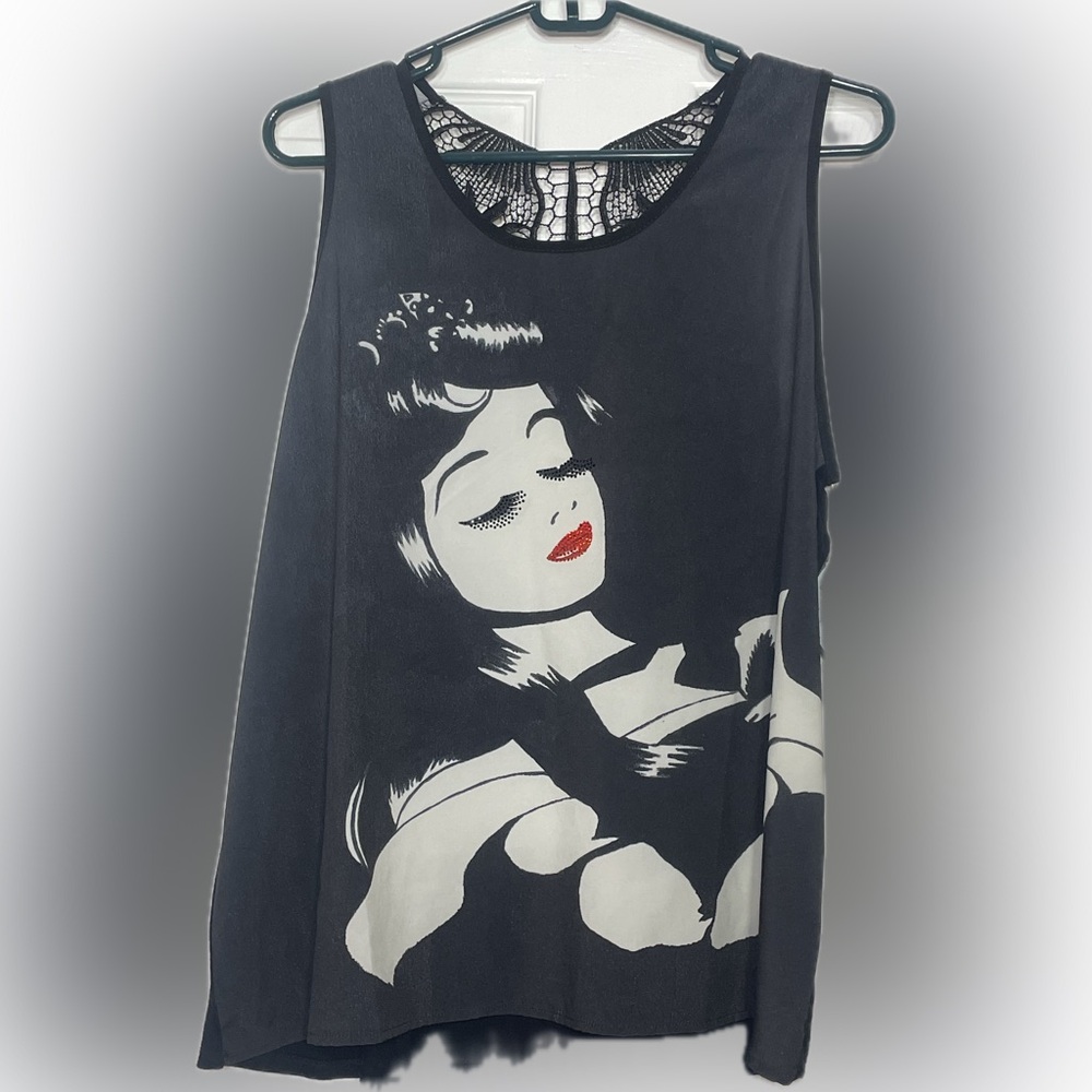Disney Couture brand Sleeping Beauty tank top with lace, Princess Aurora